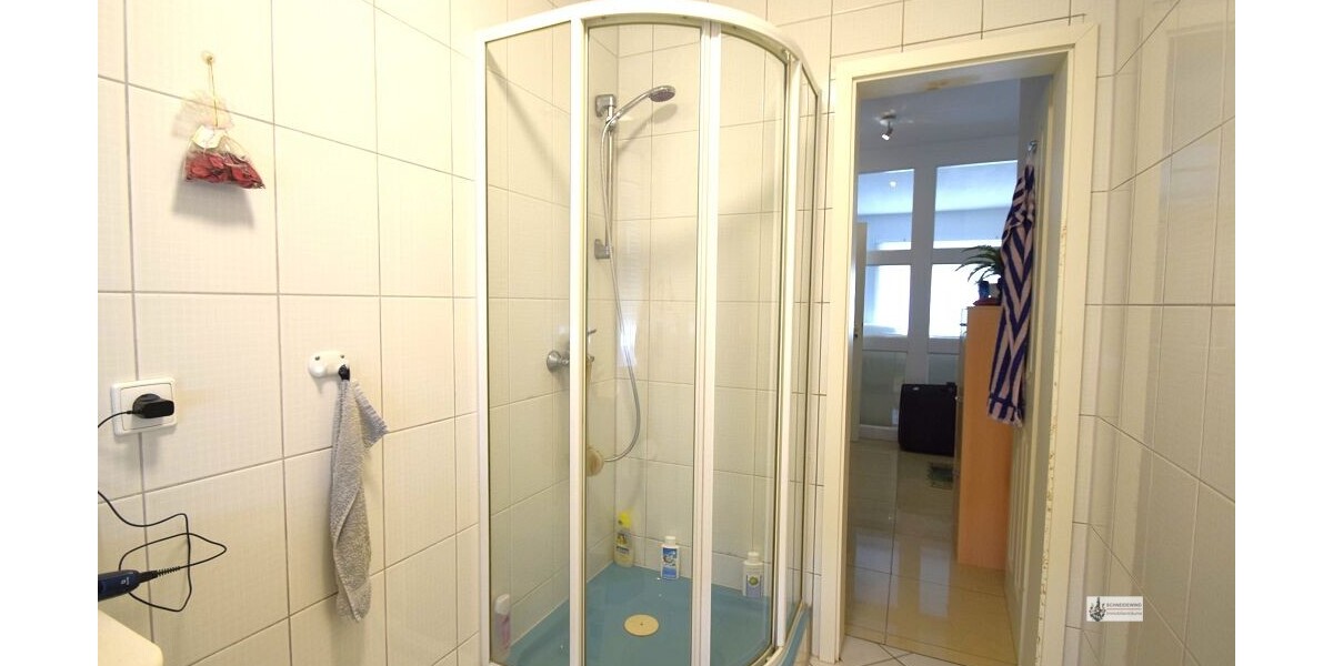 k-Dusche im EG Bad