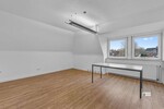 Wohnen und Arbeiten unter einem Dach +2.500 m² Waldgrundstück Sauna+Holzhäuschen Wintergarten+Kamin - Zweifamilienhaus Syke | Angebot:24213006