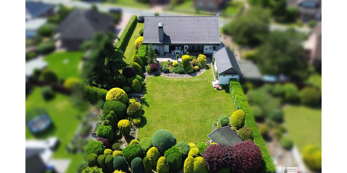 Luftbild mit Garten