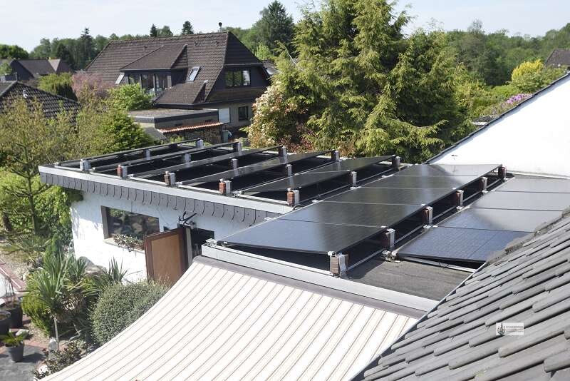 28 PV Anlage auf der Garage bzw. Anbau